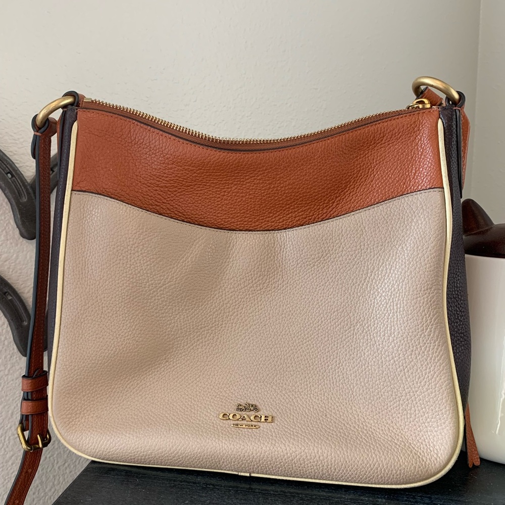 Coach Colorblock Chaise Crossbody in Pebble Leather Taupe Ginger Multi/Gold